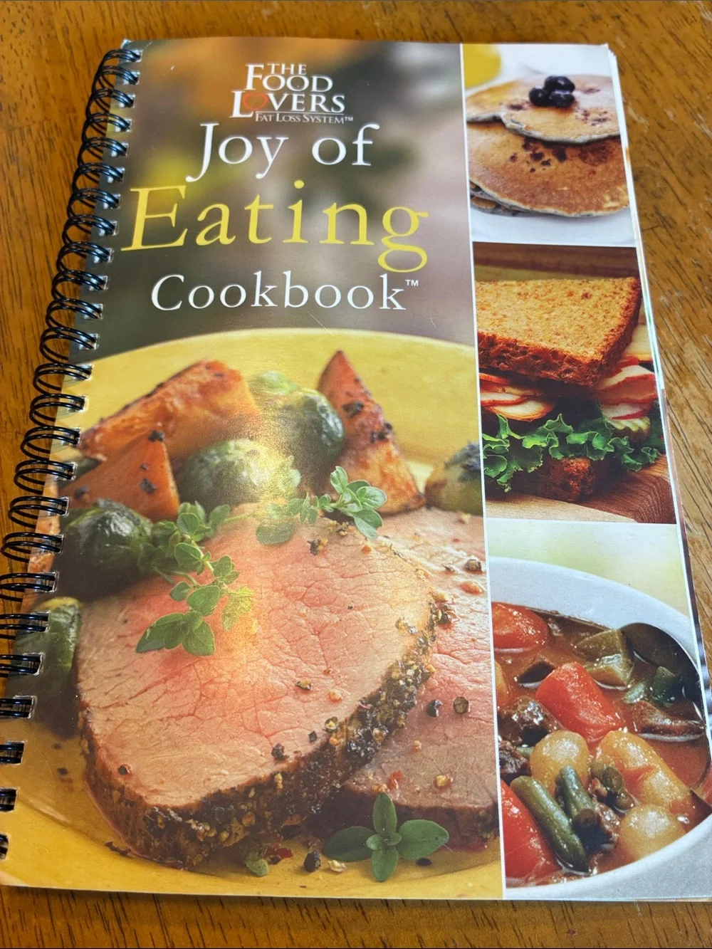 Lot of 4 healthy cookbooks - The Food Lovers Eat Loss System - Fast and healthy